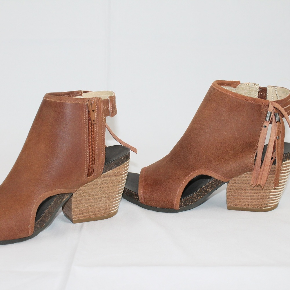 OTBT Heeled Sandal Booties Open Toe Brown NEW - Picture 5 of 8